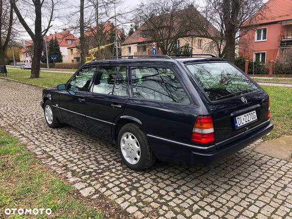 Mercedes-Benz W124 (1984-1993) - 6