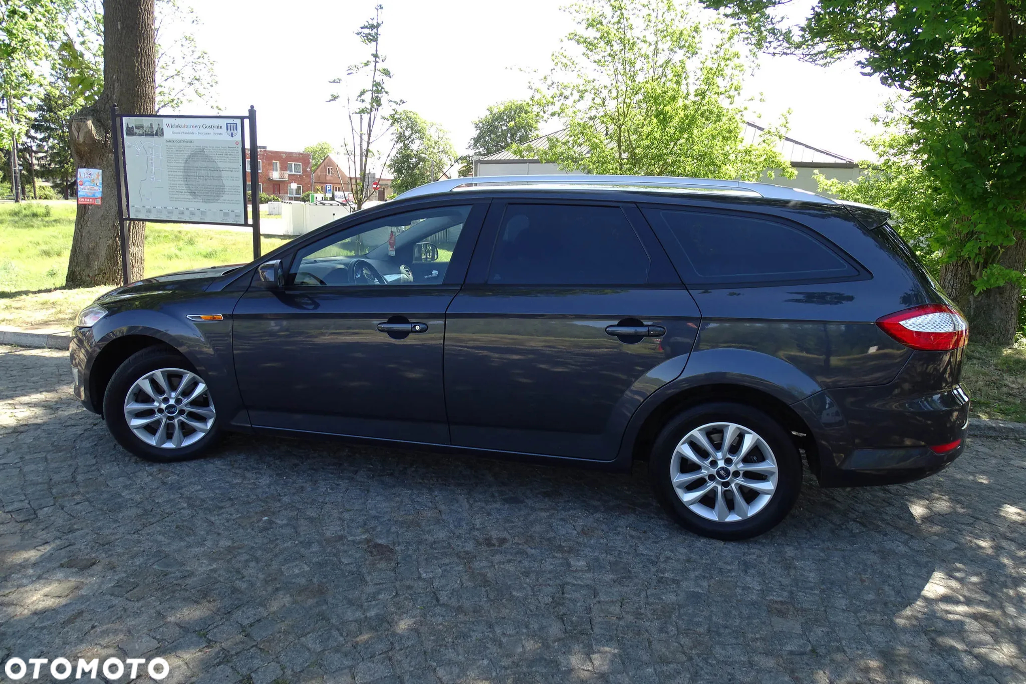 Ford Mondeo 1.8 TDCi Silver X - 14