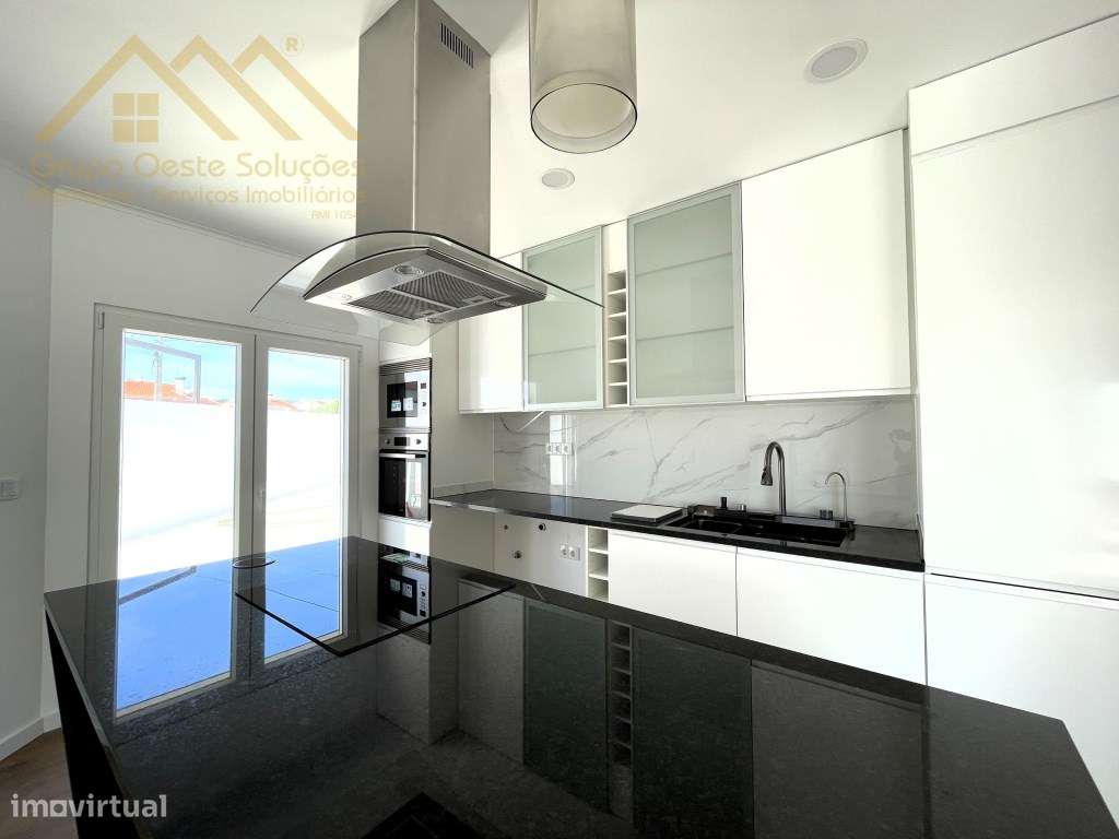 Moradia Bifamiliar ' NOVO'-8