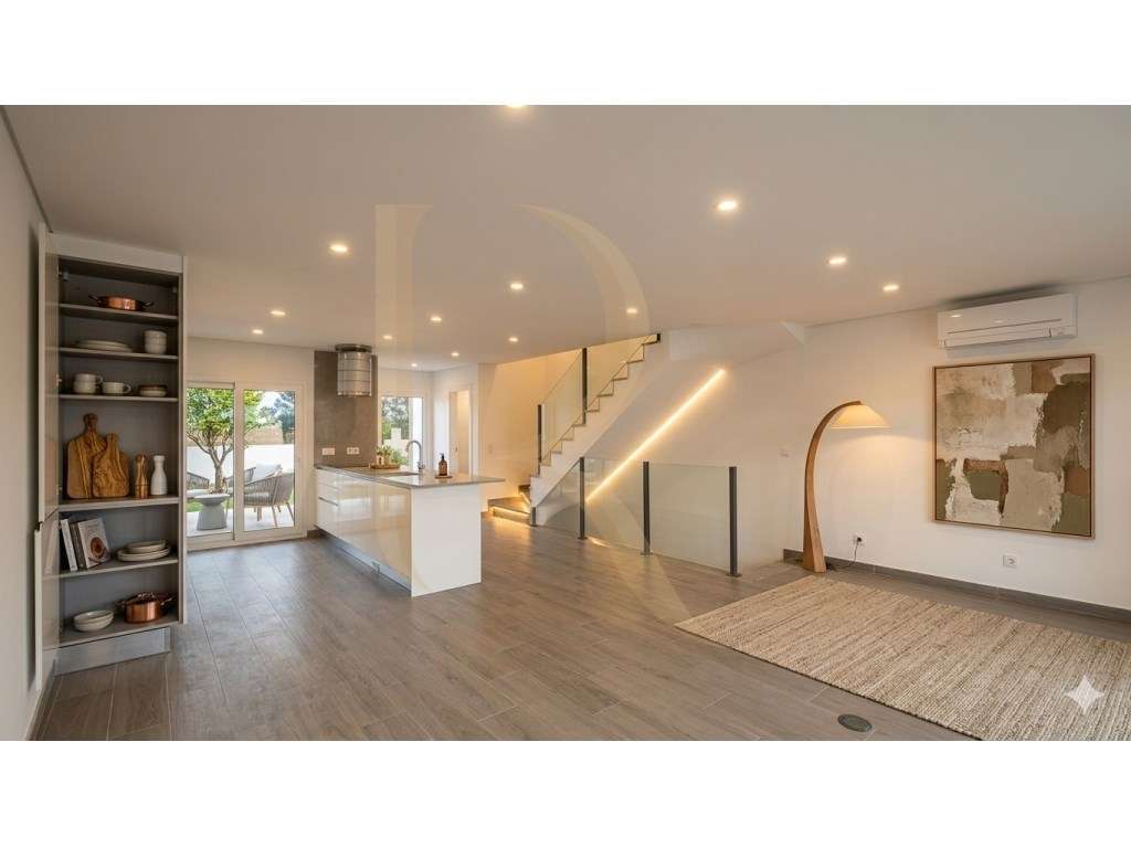 Moradia em banda T5 em Vale de Milhaços com garagem - Grande imagem: 2/30