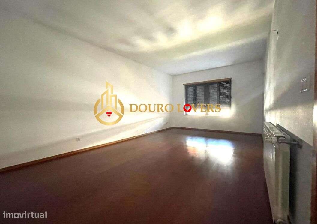 Apartamento T2 em Oliveira do Douro, Gaia - Grande imagem: 2/19