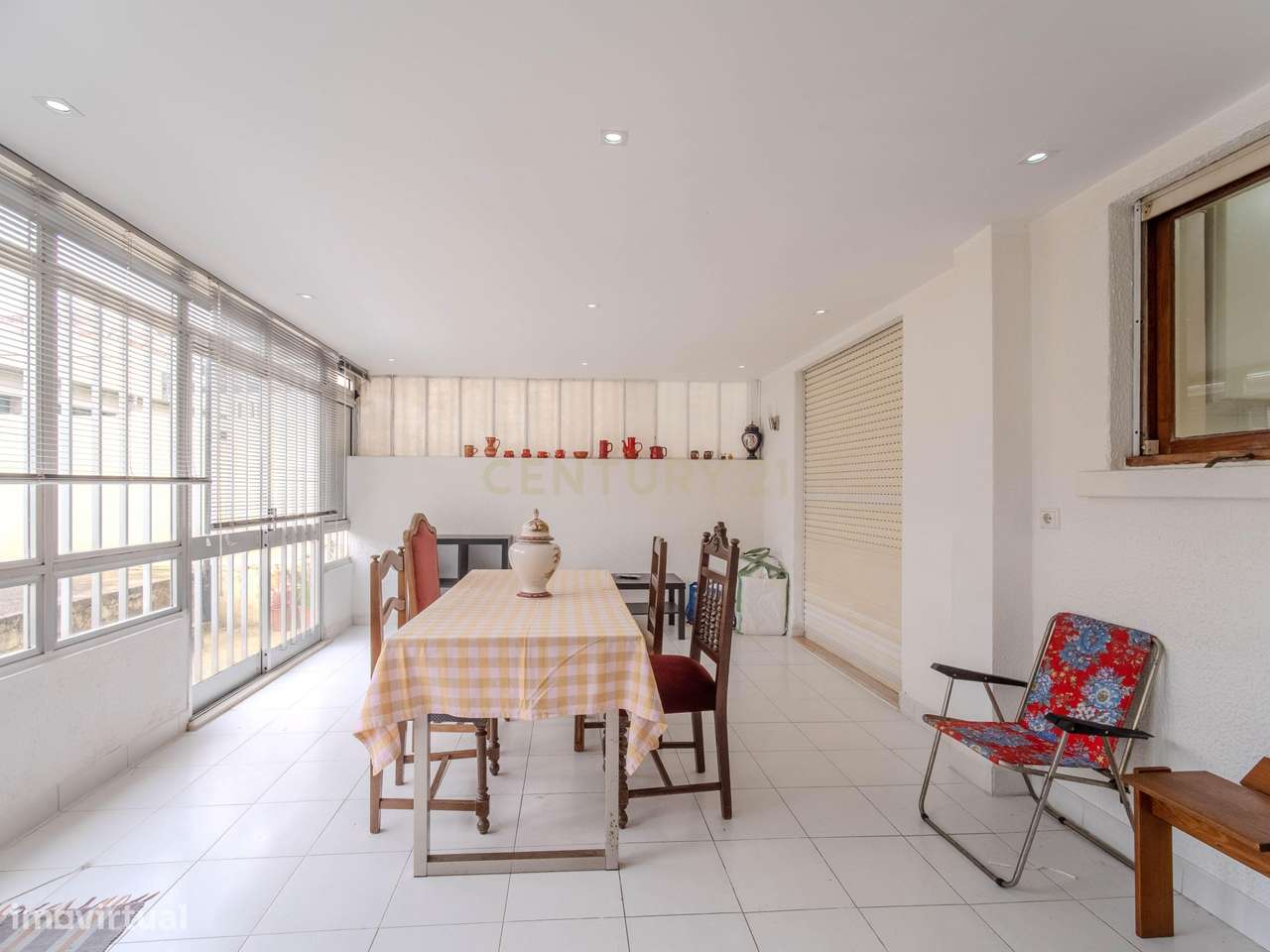 Apartamento T3 convertido em T5 em Águas Santas, Maia - Grande imagem: 4/43