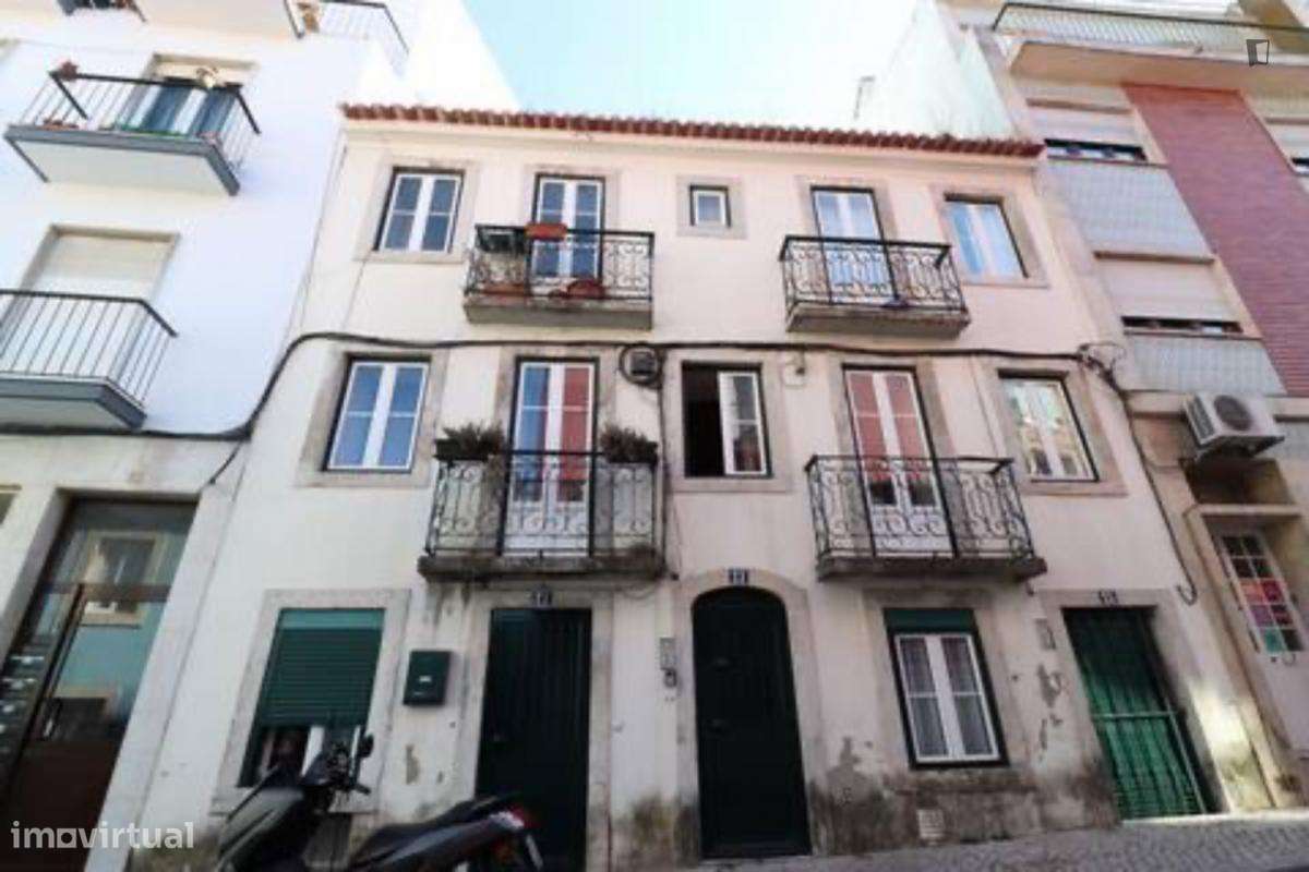 Apartamento com 2 quartos - localizado em Campo de Ourique Lisbon - Grande imagem: 4/6