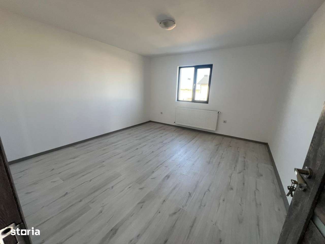 Casa individuala pe parter 3 camere / Mihailesti / teren de 650mp - Imagine principală: 4/7