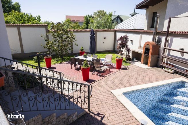 Casa 8 camere, 326 mp utili, teren 835 mp – cartier Rovine-Lapus Arg-11