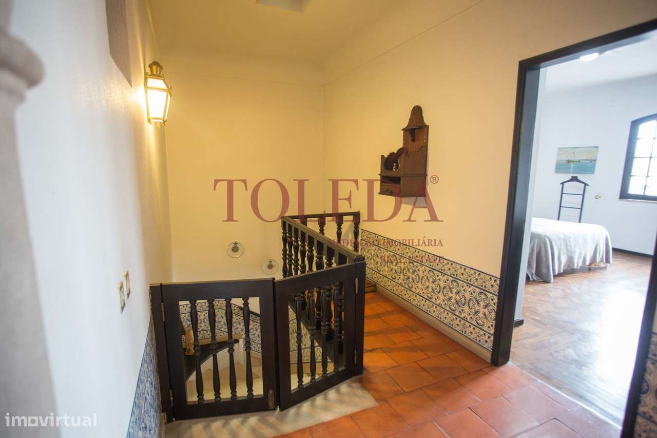 Moradia T7 em Almeirim-40