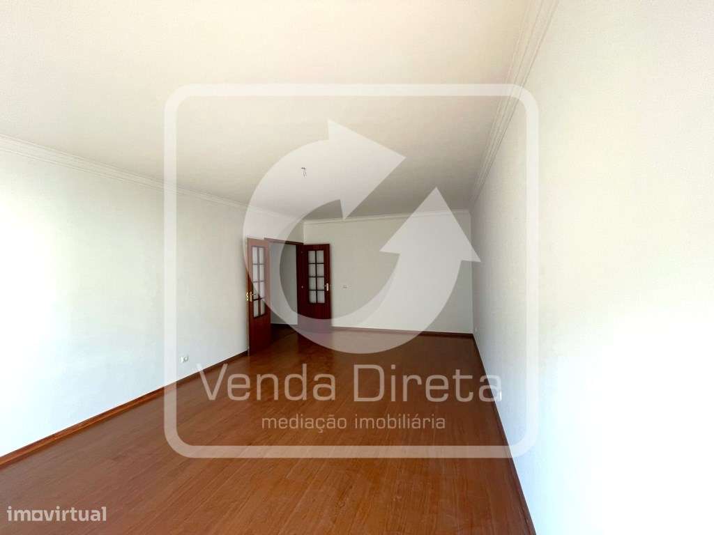 Apartamento T2 com 95 m² no Alto do Seixalinho | Perto da Estação F... - Grande imagem: 3/21