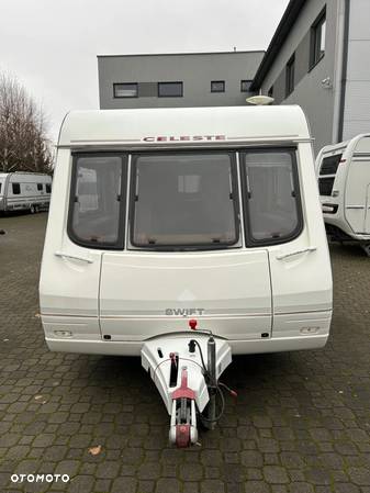 SWIFT CELESTE 15/2 2001 - 6