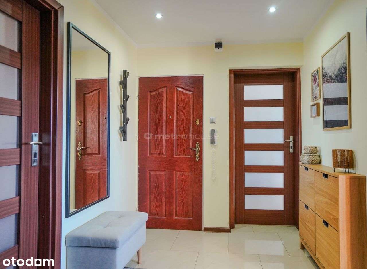 3 pokoje, Osiedle Pyrzyckie, Balkon i duża piwnica-1