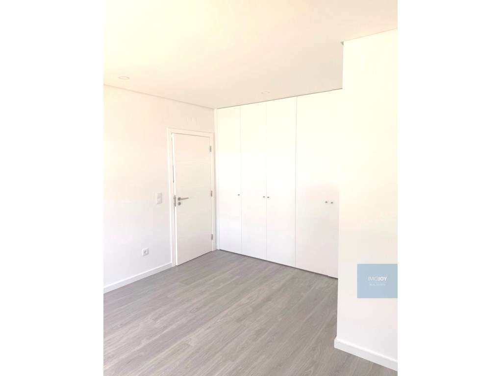 Apartamento T1 no Montijo-10