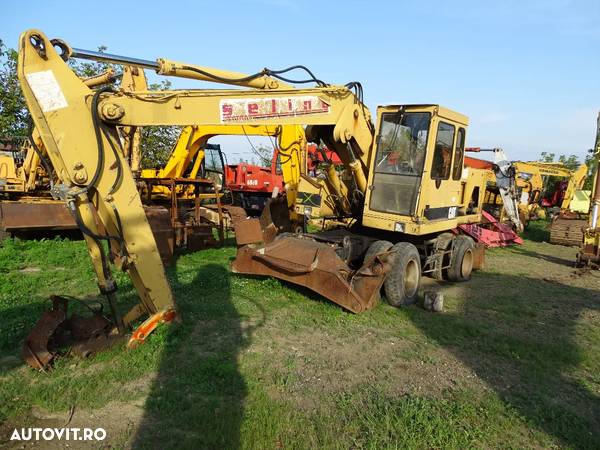 Excavator Caterpillar 206 , 212 , dezmembrez - 2