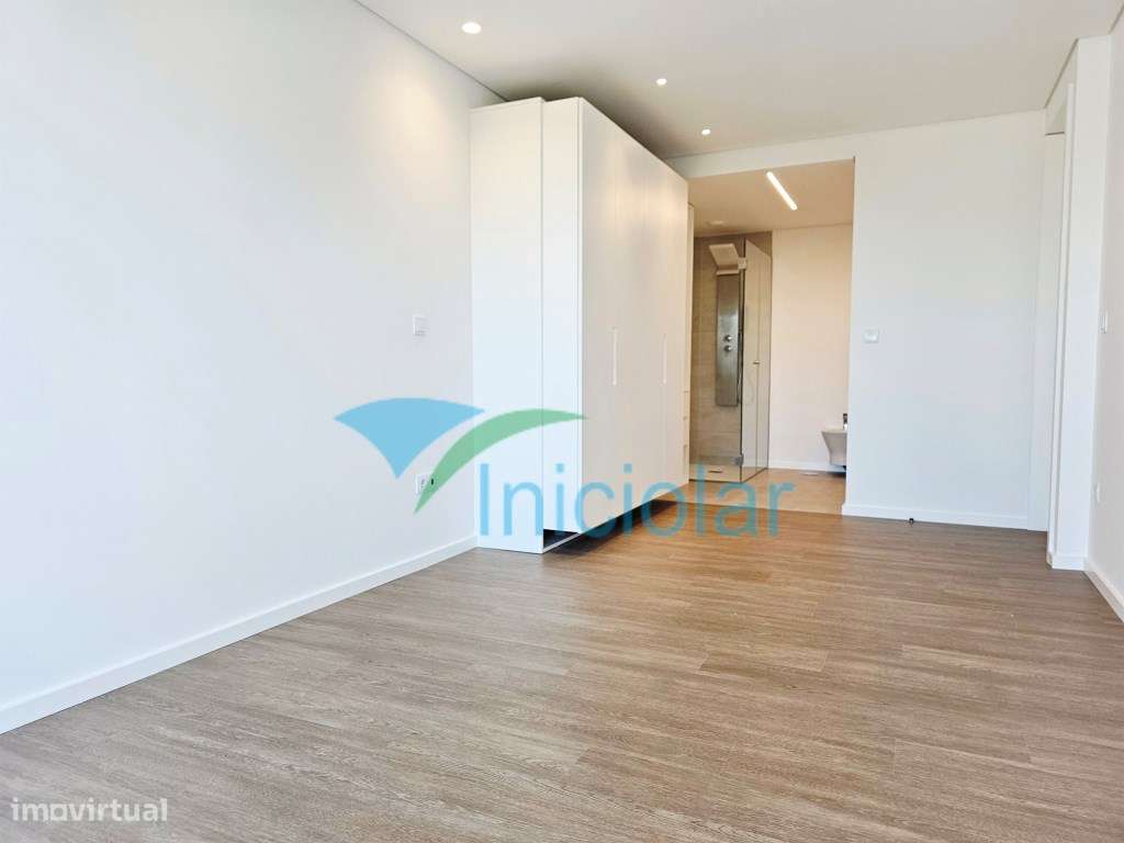 T3 Novo| 2 Suites| 2 Frentes| Garagem Fechada| Ultimo Para Venda-19