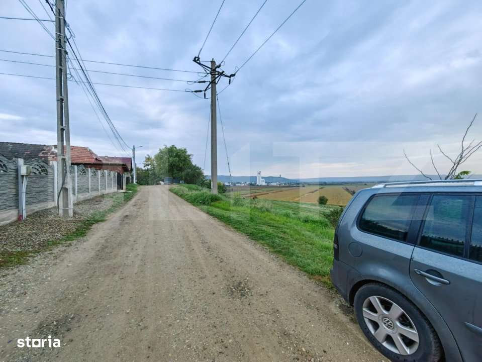 Parcele intravilane cu suprafata cuprinsa intre 708 - 768 mp, zona Tei - Imagine principală: 4/4