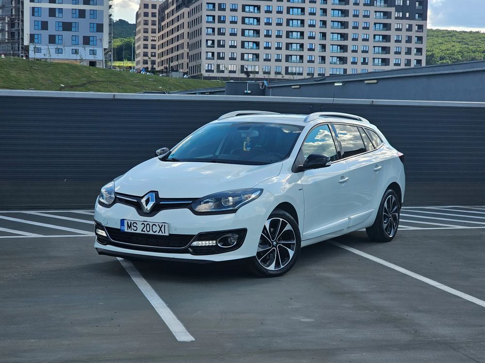 Renault Megane III [2008 - 2016] ENERGY dCi 130 BOSE EDITION 2015