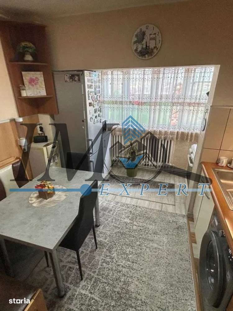 Vand apartament in zona Eroilor  Blaj - Imagine principală: 3/4