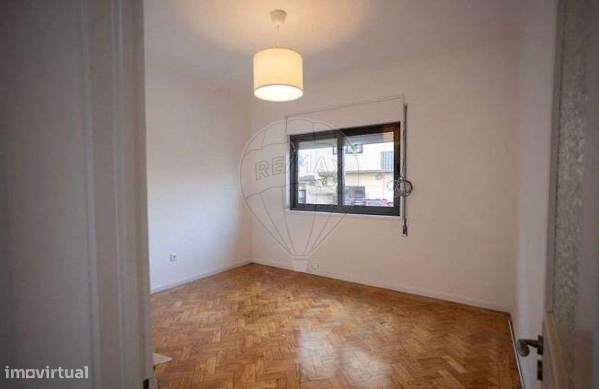 Apartamento T1 para venda - Grande imagem: 2/25