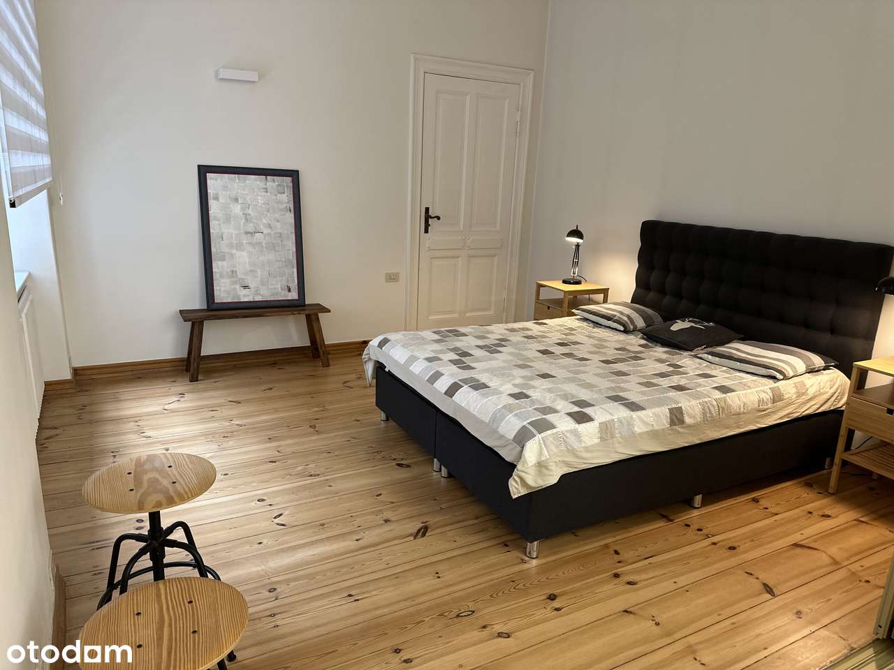 Ładne mieszkanie w kamienicy - wszędzie blisko!-6