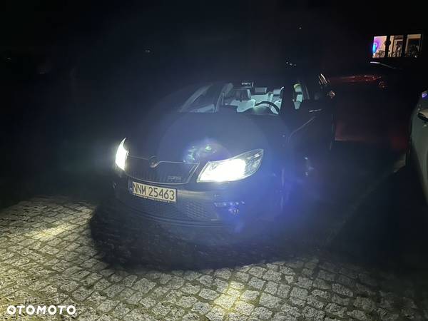 Skoda Octavia 2.0 TDI DPF DSG RS - 31