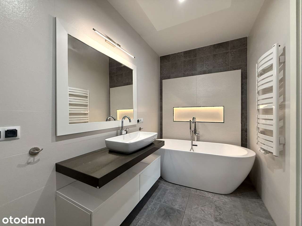 Wyjątkowy dom 179 m² z antresolą i garażem| Jezioro Dobczyckie-15