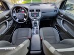 Ford Kuga 2.0 TDCi 2x4 Titanium - 20