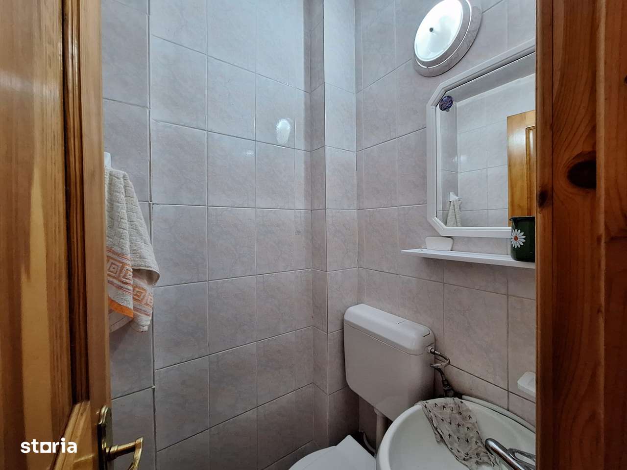 Ultracentral, vila caramida 2004-6