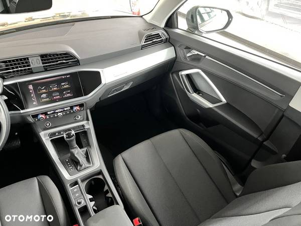 Audi Q3 35 TDI S tronic - 13