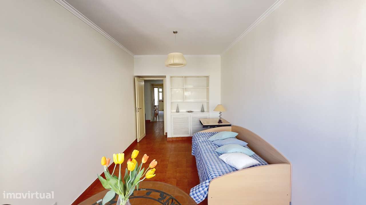 Apartamento T2 em Avenidas Novas com elevador-0