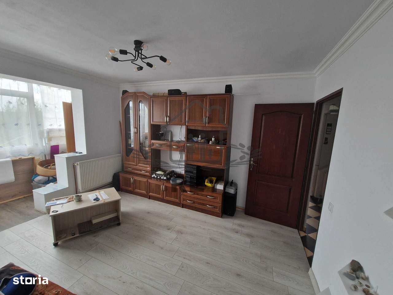 Apartament 3 camere - decomandat, mobilat, etaj 2/4, Cisnadie-2