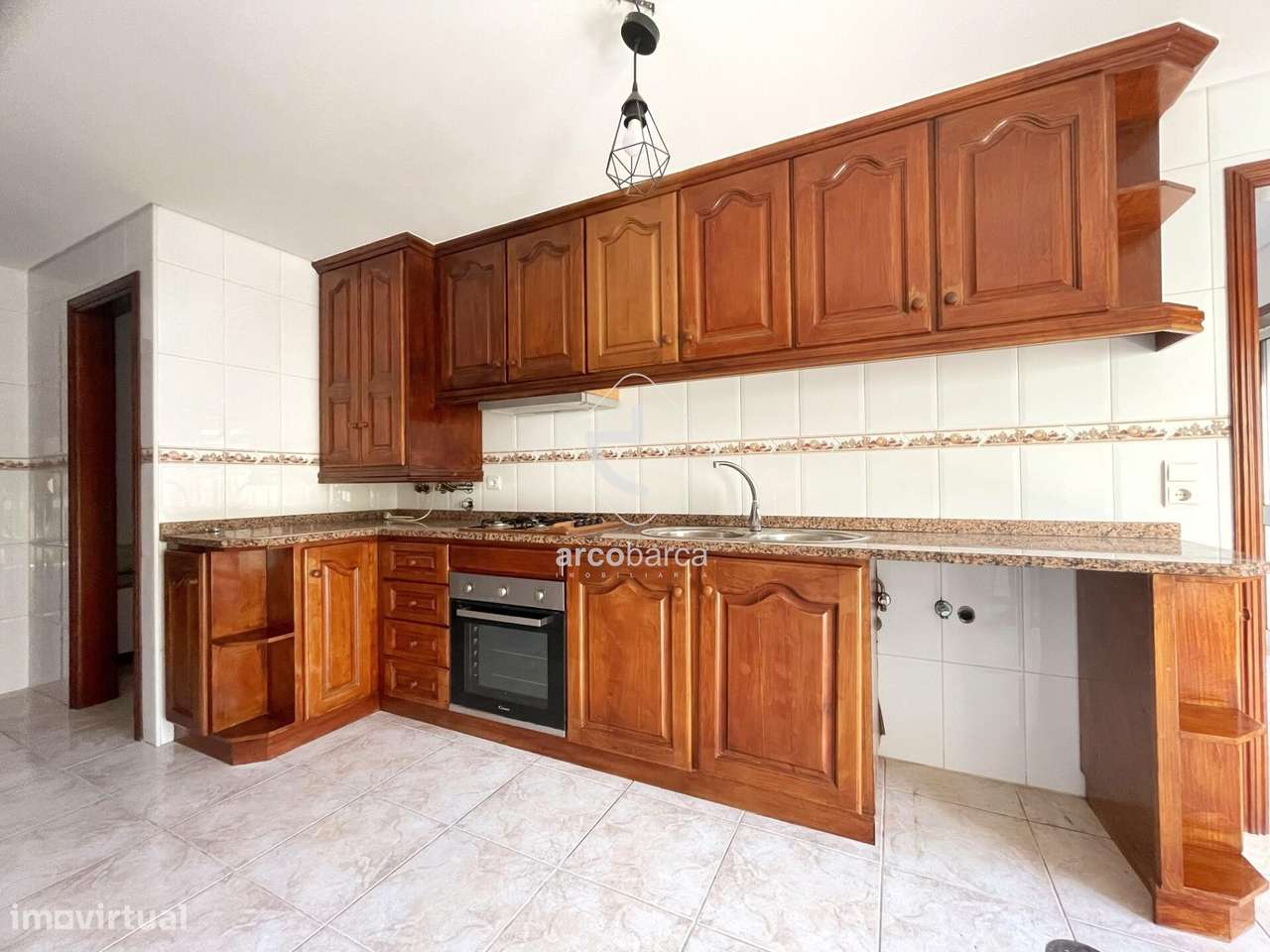 Apartamento T2 no centro da vila de Arcos de Valdevez - Grande imagem: 4/19