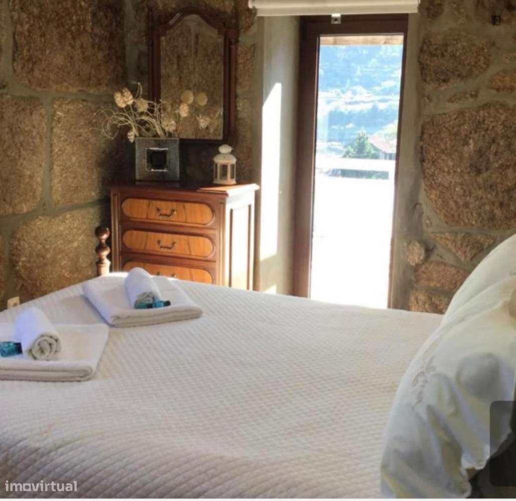 Casa com 3 quartos - localizado em Porto - Grande imagem: 4/8