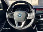 BMW Seria 3 330e xDrive Advantage sport - 30