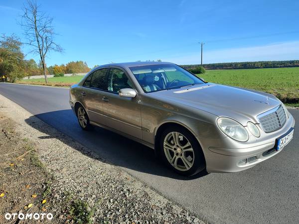 Mercedes-Benz Klasa E 200 Kompressor Classic - 10