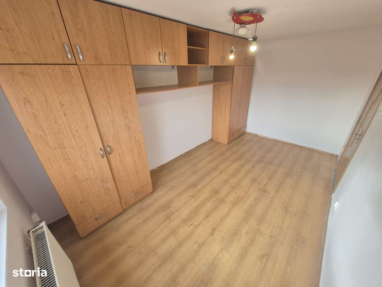 2 Cam-Lipovei-3 Min Iulius Town-55MP-Balcon-Mobilat-Utilat-82.000 Euro-7