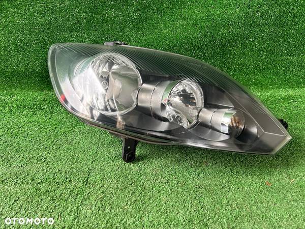 Vw Golf 6 plus lampa prawa przód przednia 5M1941006G - 2