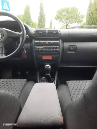 SEAT Leon 1.9 TDi Sport - 6