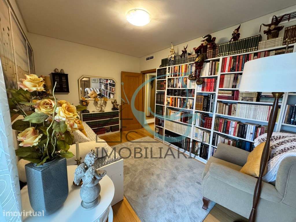 T3 de Luxo com Piso Privativo, Varandas Panorâmicas, Garagem Dupla ...-21