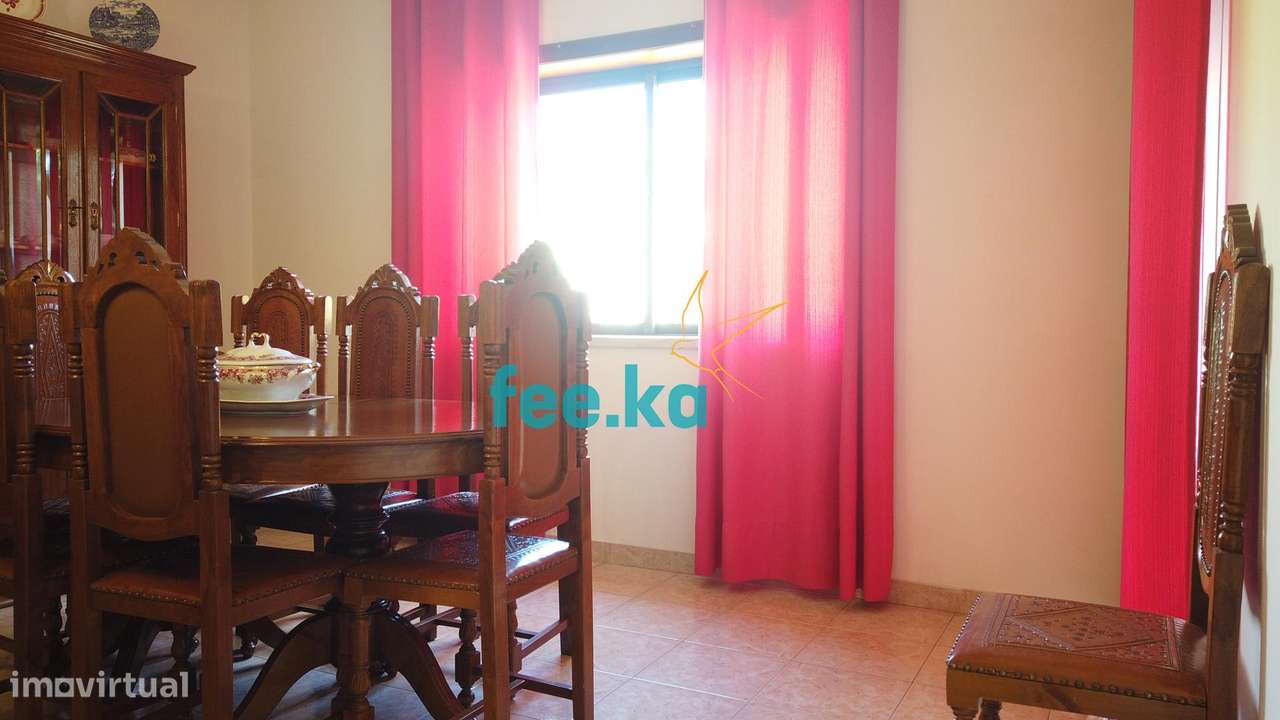 Apartamento T4 com Garagem-9