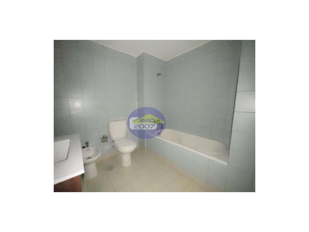 Apartamento T2 em Sanfins-8