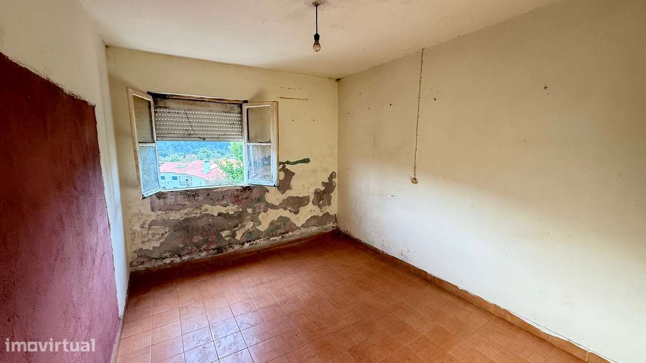 Moradia T3, Rebordões (Santa Maria)-9