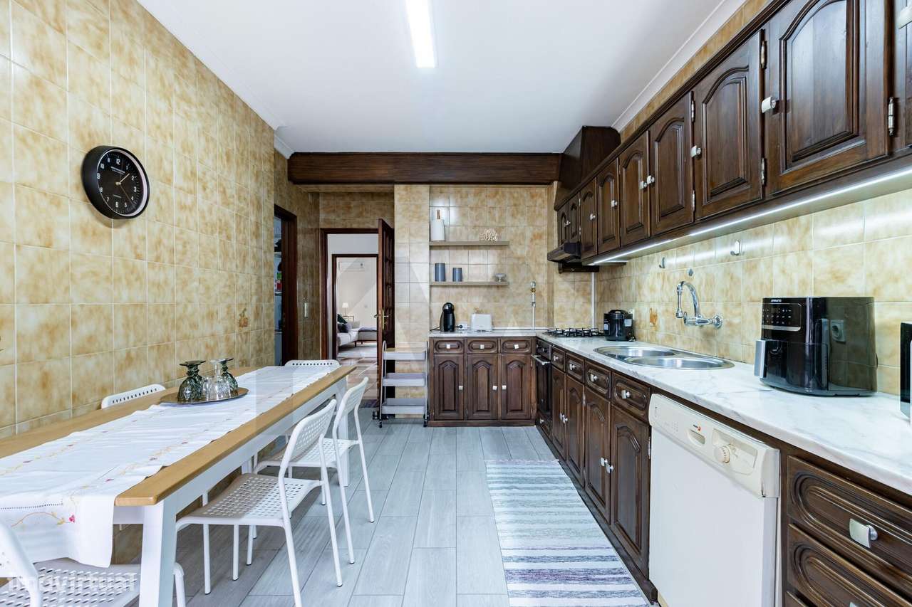 Apartamento T3 | Avenida do Brasil | – São João da Madeira!-13