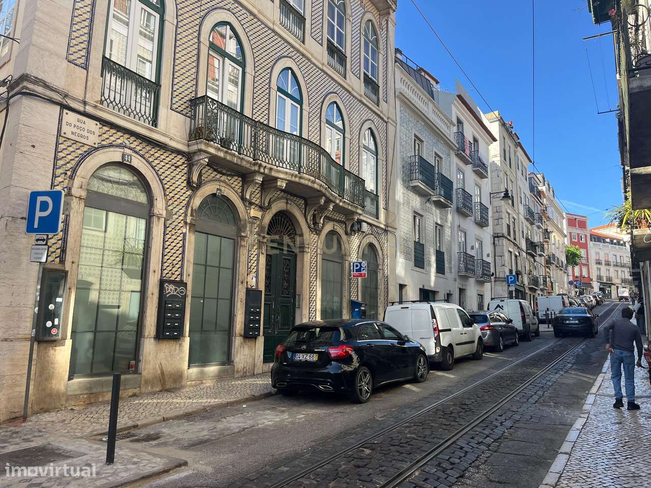 Apartamento no Coração Histórico de Lisboa – Misericórdia-3