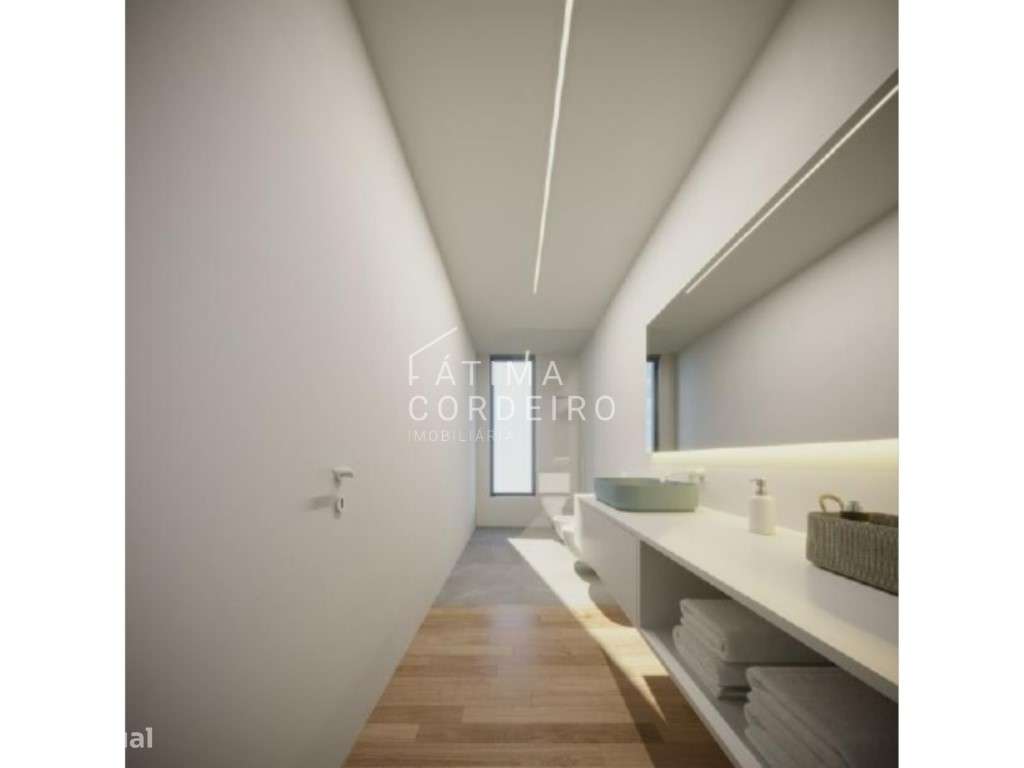 Moradia Isolada T4 com piscina e garagem situada na Aroeira - Grande imagem: 5/24