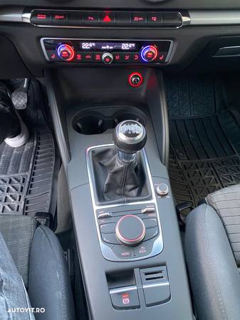 Audi A3 1.6 TDI Sportback DPF Attraction - 7