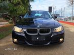 BMW Seria 3 320d DPF Touring Aut. - 3