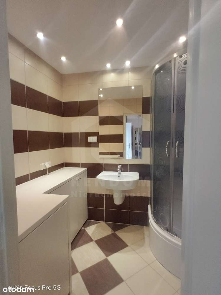 3 pokoje ul. Pużaka niski blok bdb standard-9