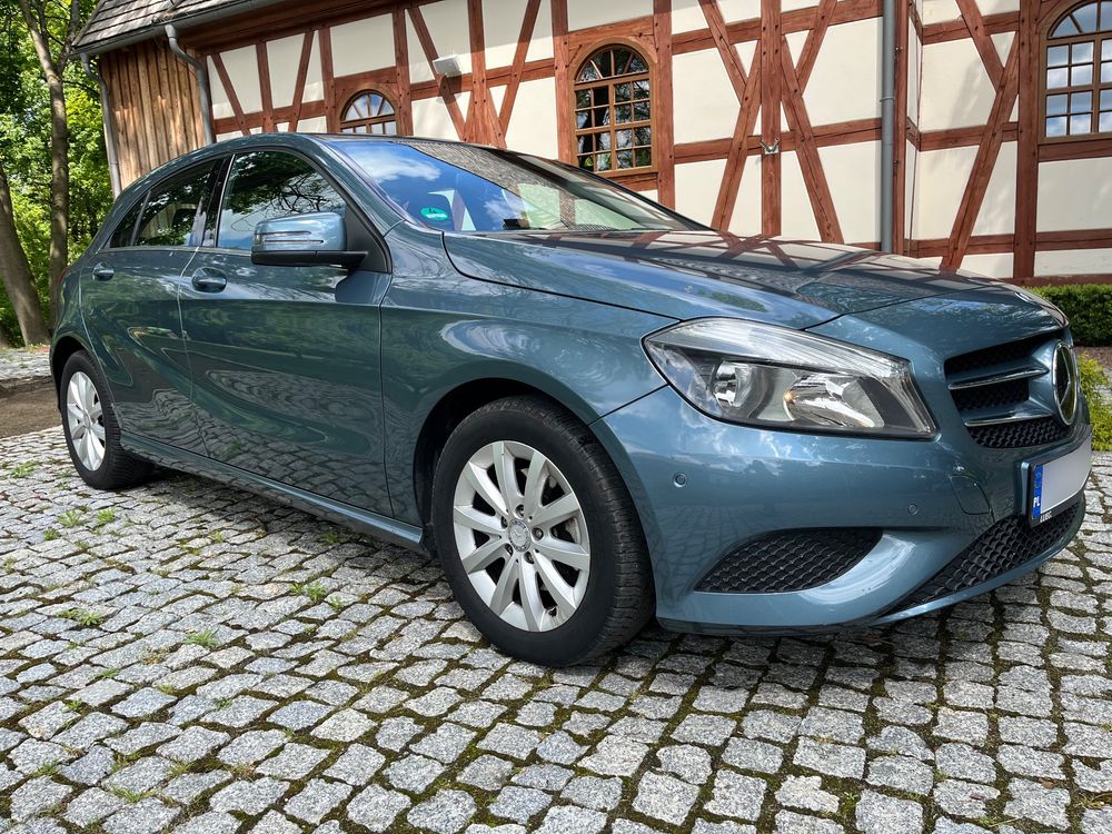 Mercedes-Benz A W176 180 BlueEfficiency Edition 2012