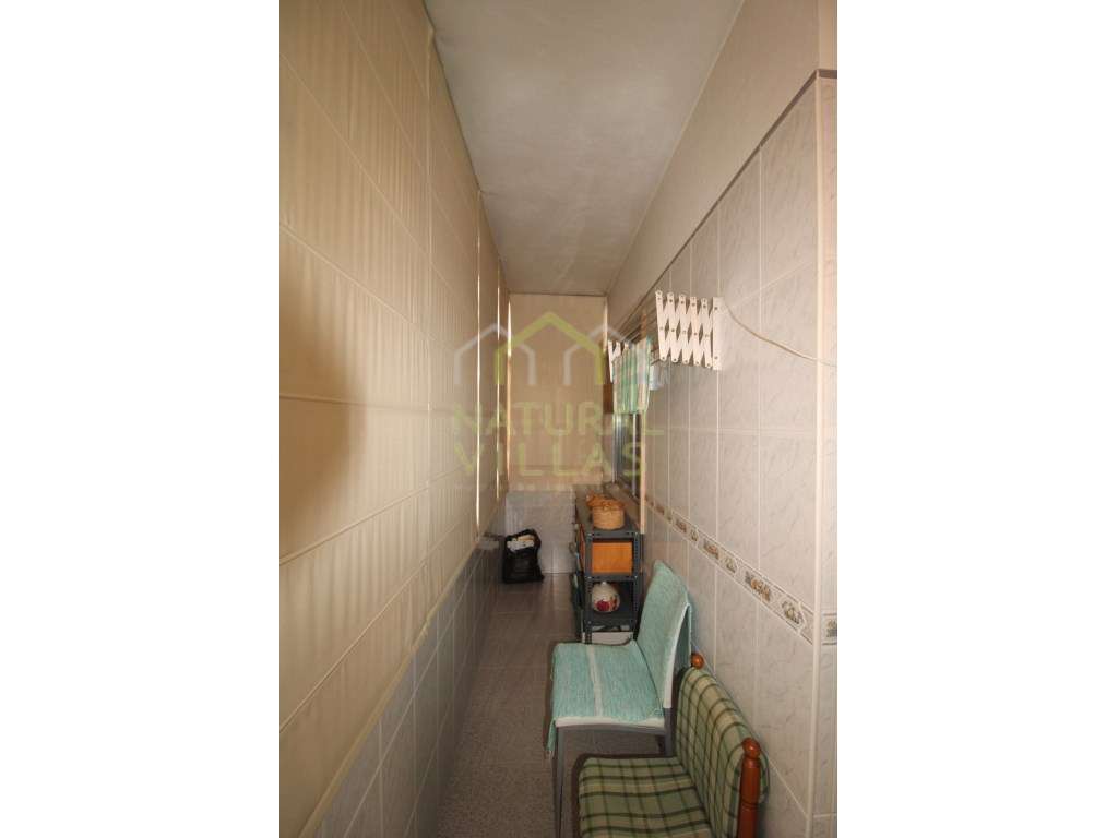 Apartamento T2 em Excelente Conservação, Laranjeiro, Almada - Grande imagem: 4/11