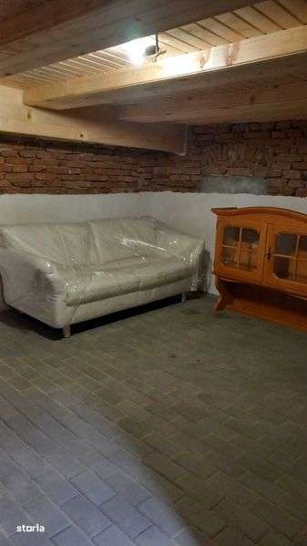 Casa de inchiriat in loc. Coroi - Imagine principală: 5/8