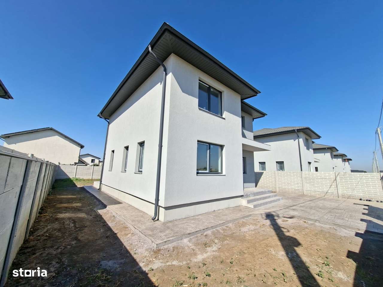 Casa P+1/ 4 camere /Com.Berceni / Asfalt /Comision 0 %-4