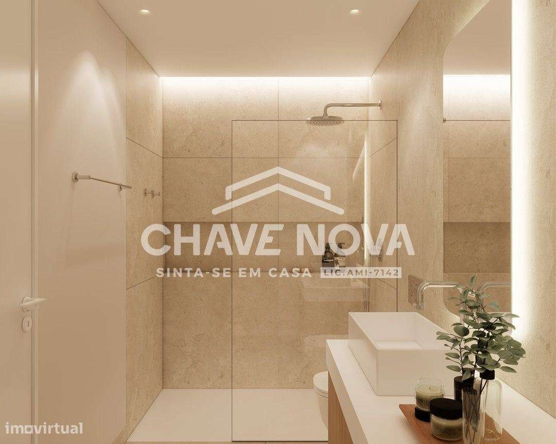 Apartamento T2 C/lugar de Garagem em S.Felix da Marinha-13